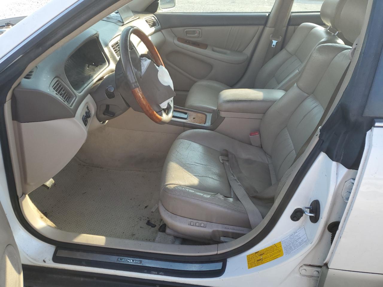 JT8BF28G9Y0288762 2000 Lexus Es 300