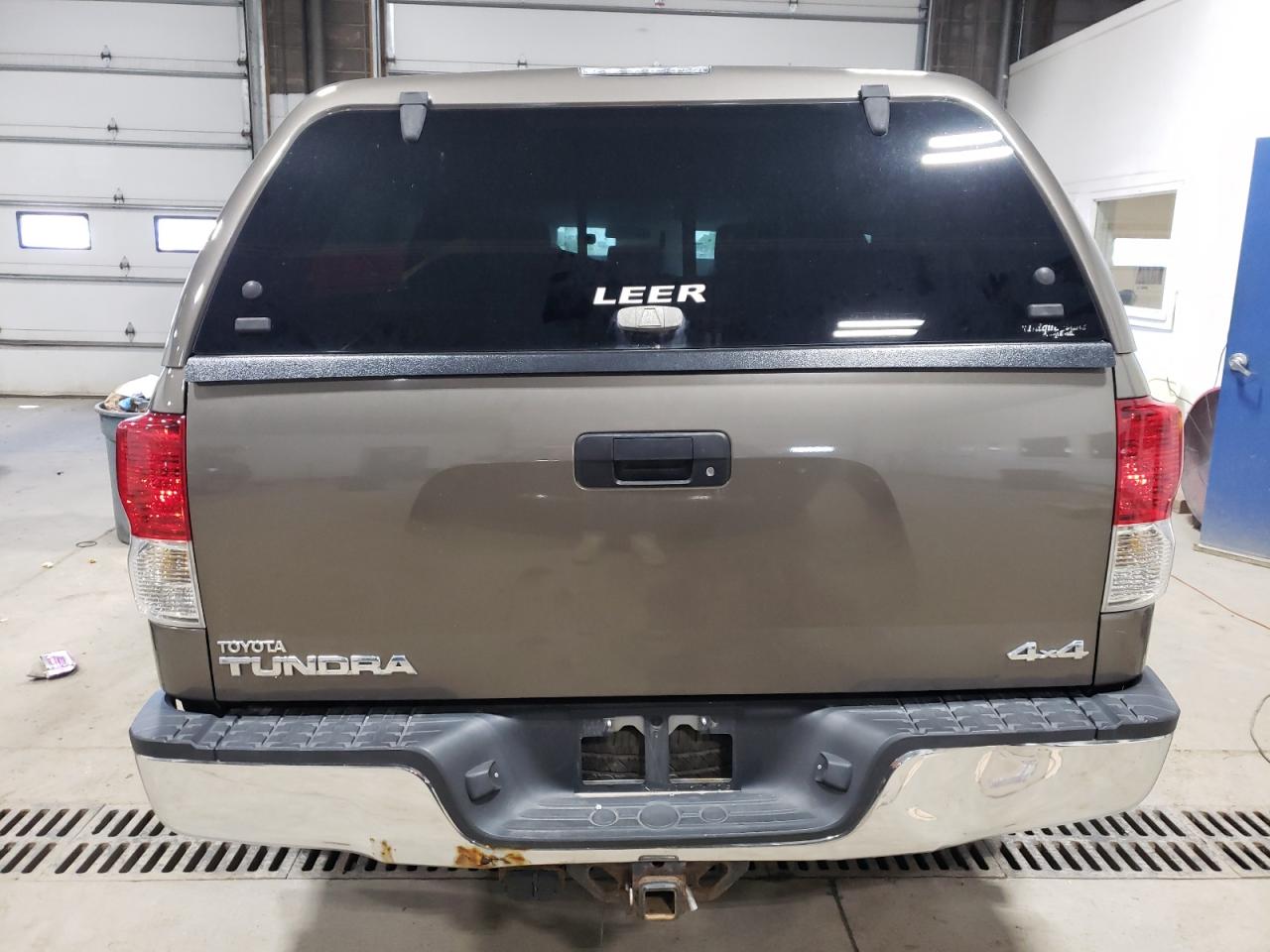 5TFUM5F12AX013974 2010 Toyota Tundra Double Cab Sr5