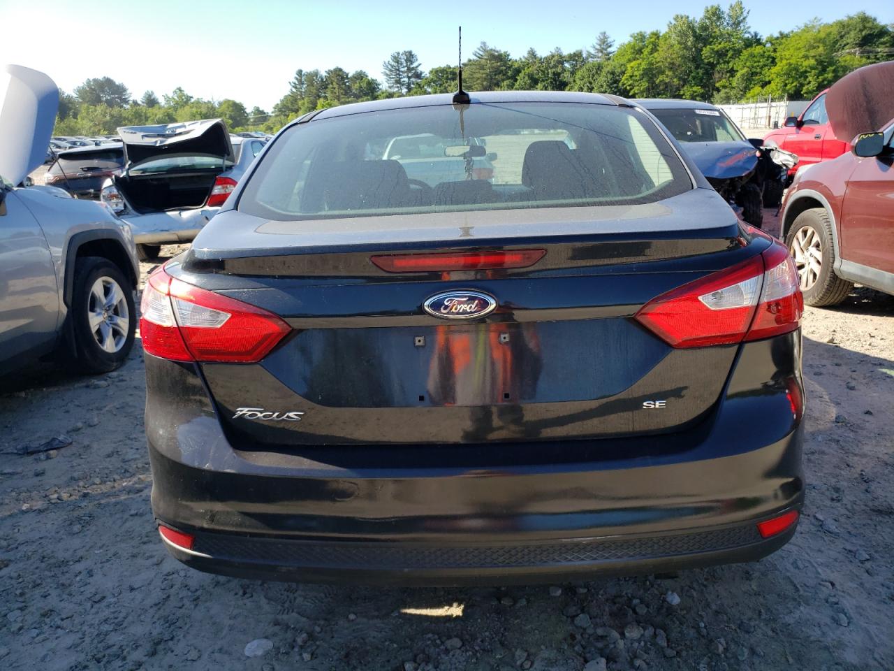 1FADP3F24EL257410 2014 Ford Focus Se