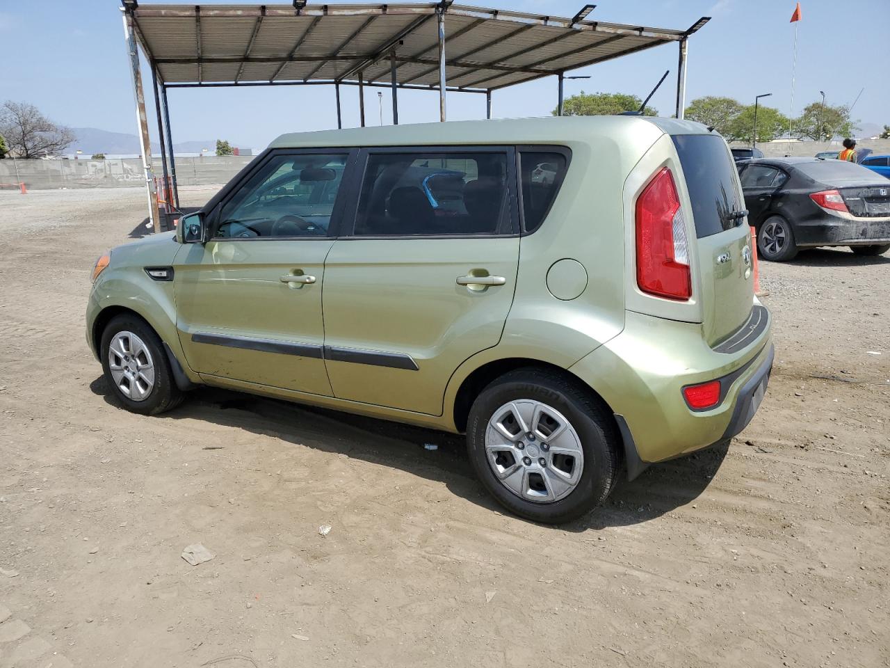 KNDJT2A5XD7603083 2013 Kia Soul