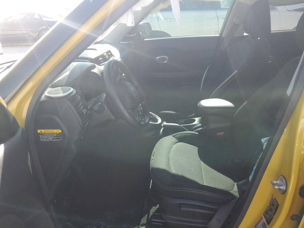 KNDJP3A51G7307304 2016 Kia Soul +