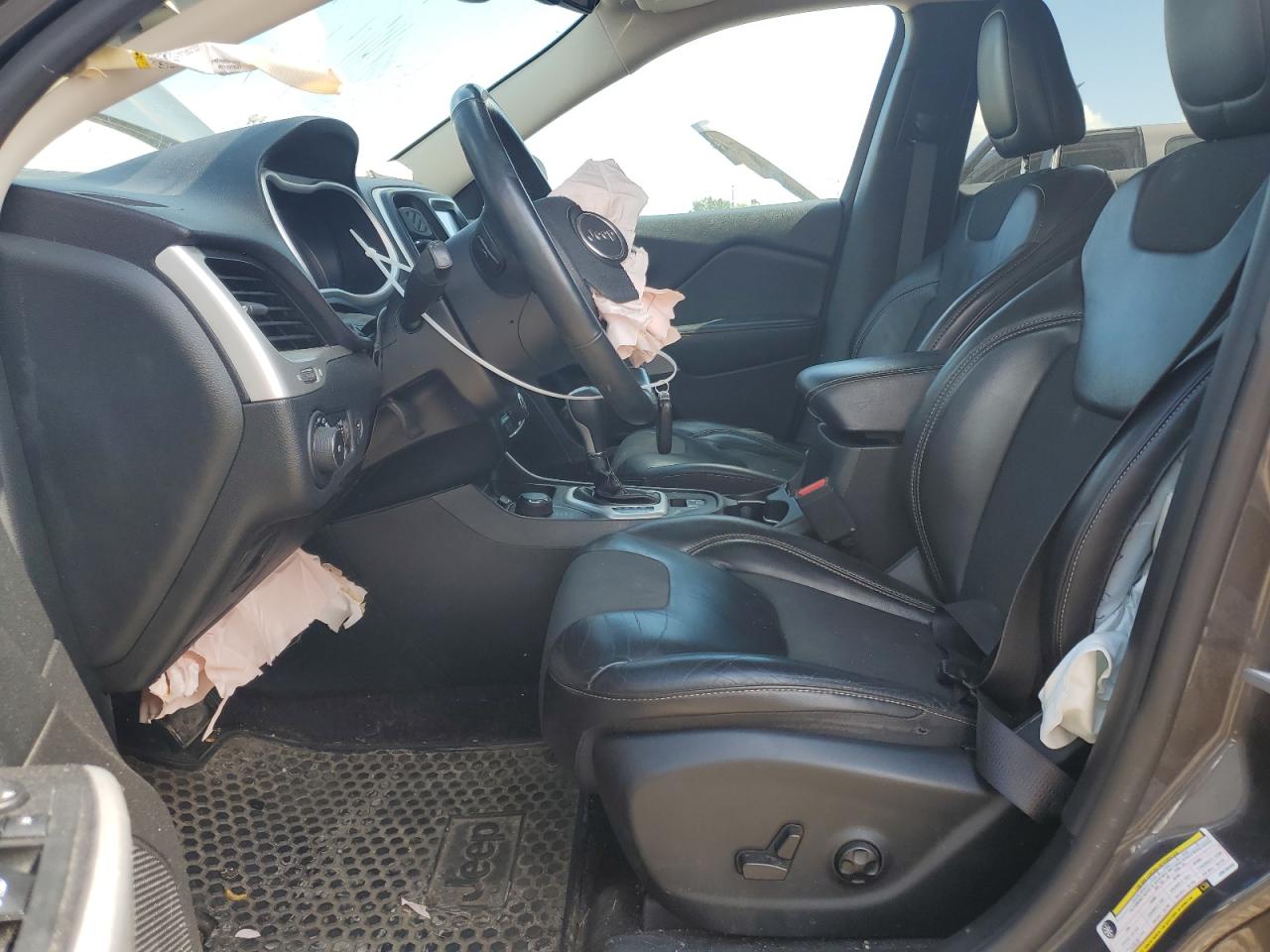 1C4PJMLX0JD516445 2018 Jeep Cherokee Latitude Plus