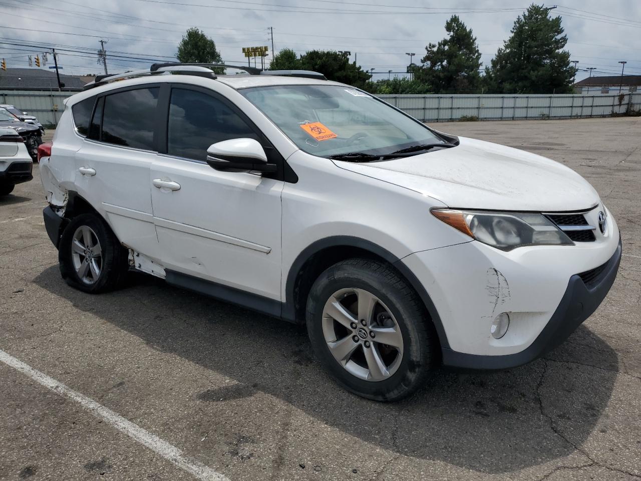 2015 Toyota Rav4 Xle vin: 2T3WFREV1FW208586