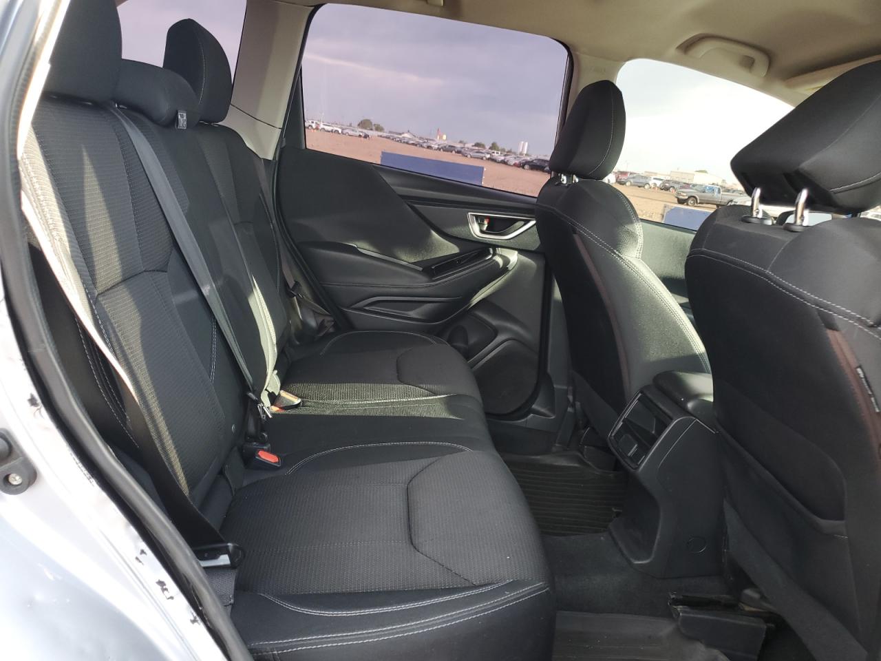 JF2SKADC0MH531043 2021 Subaru Forester