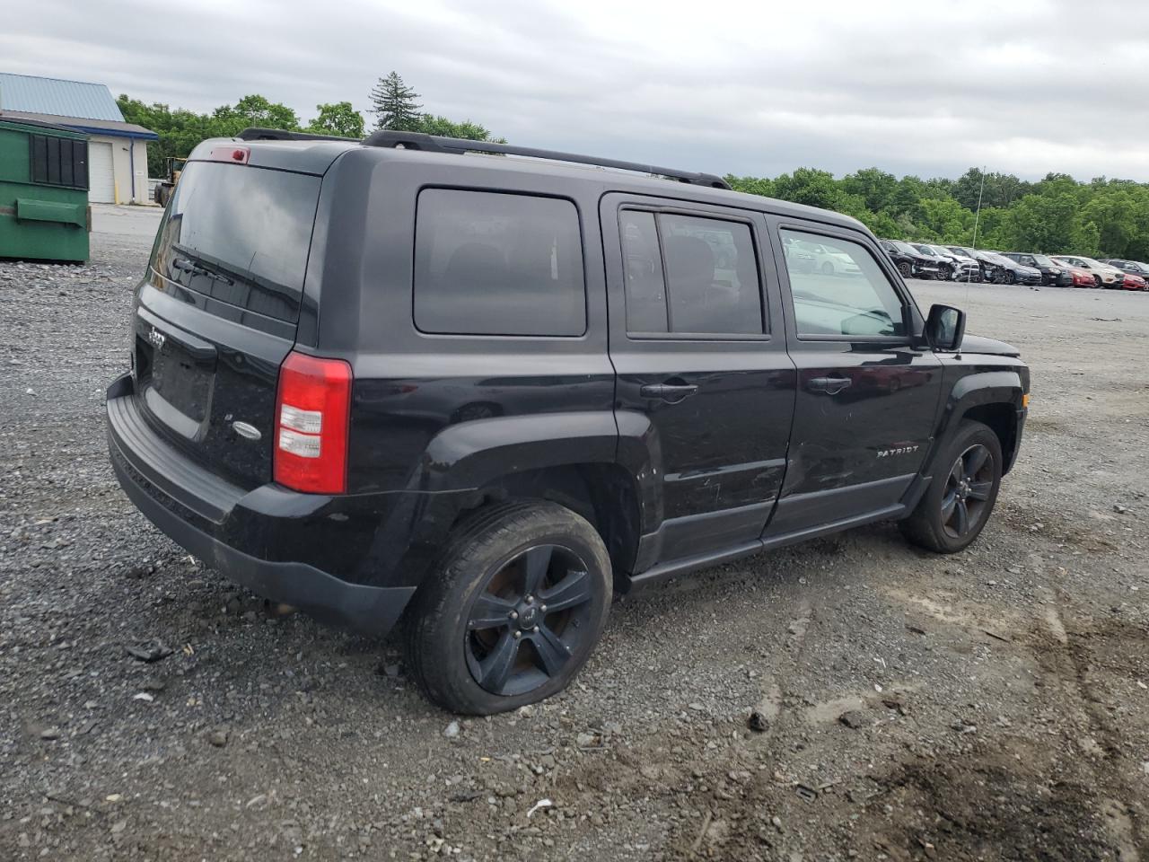 2015 Jeep Patriot Latitude vin: 1C4NJRFB8FD258526