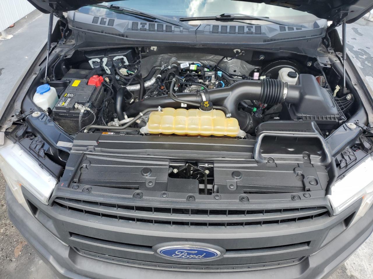 2019 Ford F150 Super Cab vin: 1FTEX1CP0KKE83349