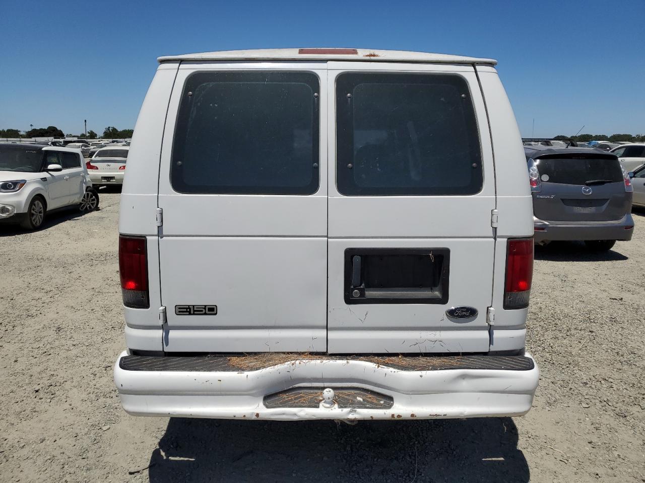 1FTRE14291HB69804 2001 Ford Econoline E150 Van