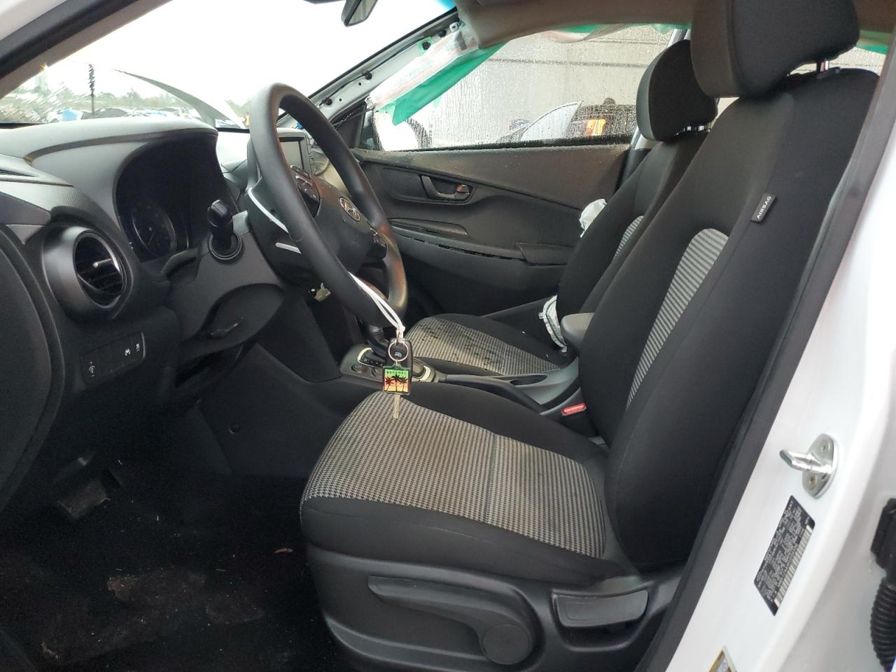 KM8K12AAXKU256596 2019 Hyundai Kona Se