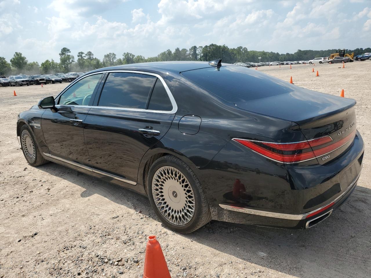 2020 Genesis G90 Premium vin: KMTF34PA7LU075929