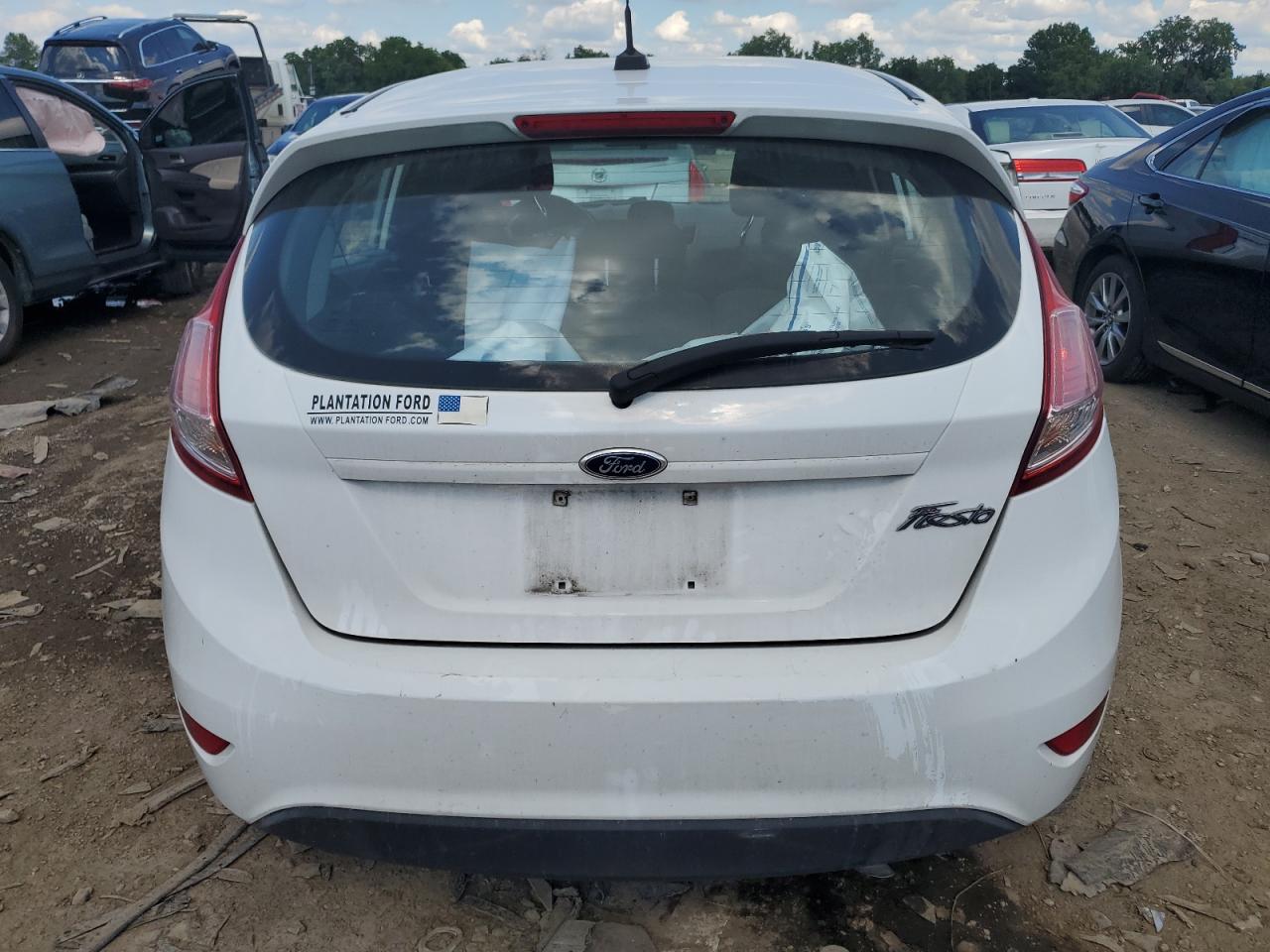 3FADP4TJ4GM169671 2016 Ford Fiesta S