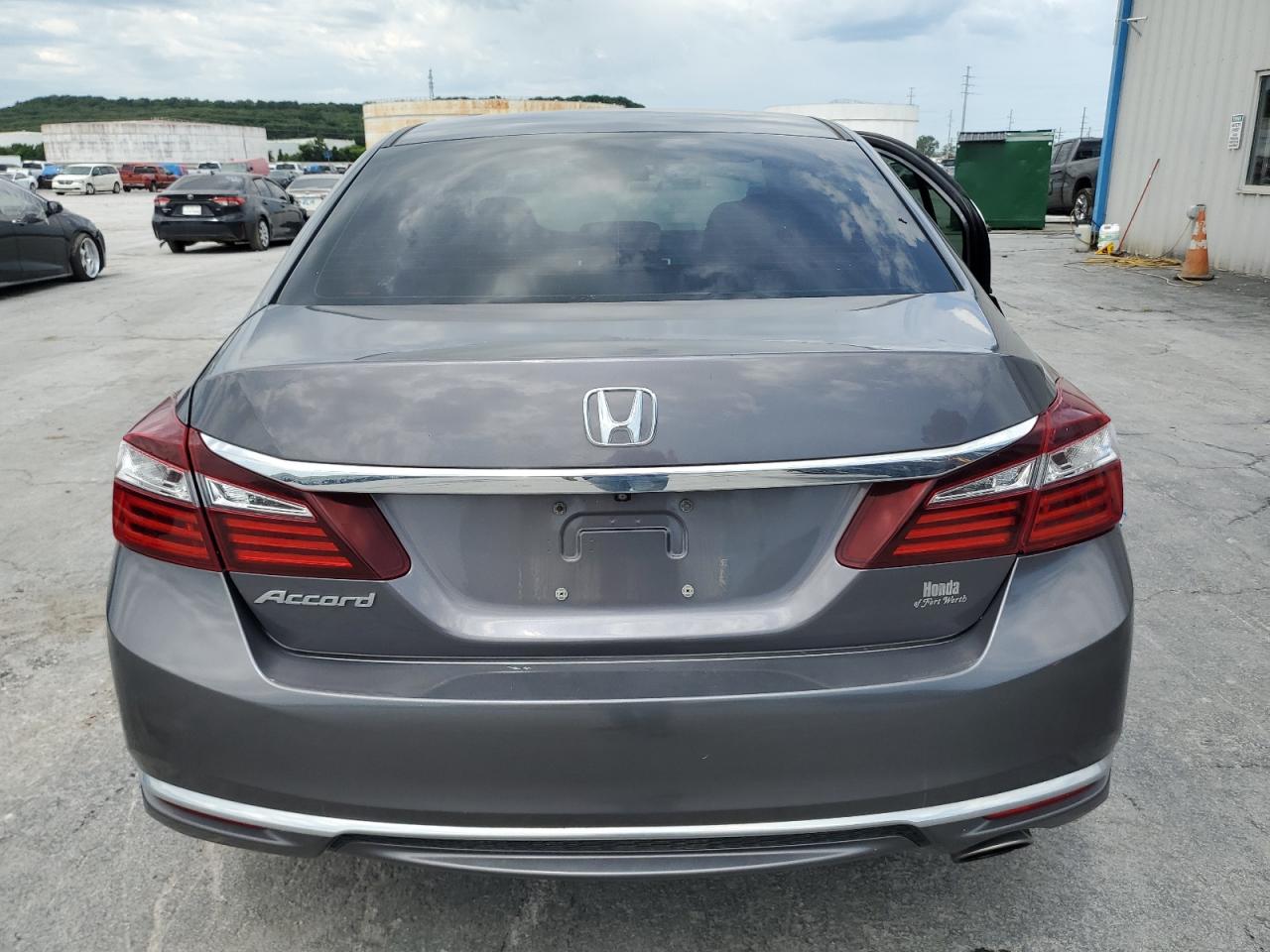 2017 Honda Accord Lx vin: 1HGCR2F39HA291878