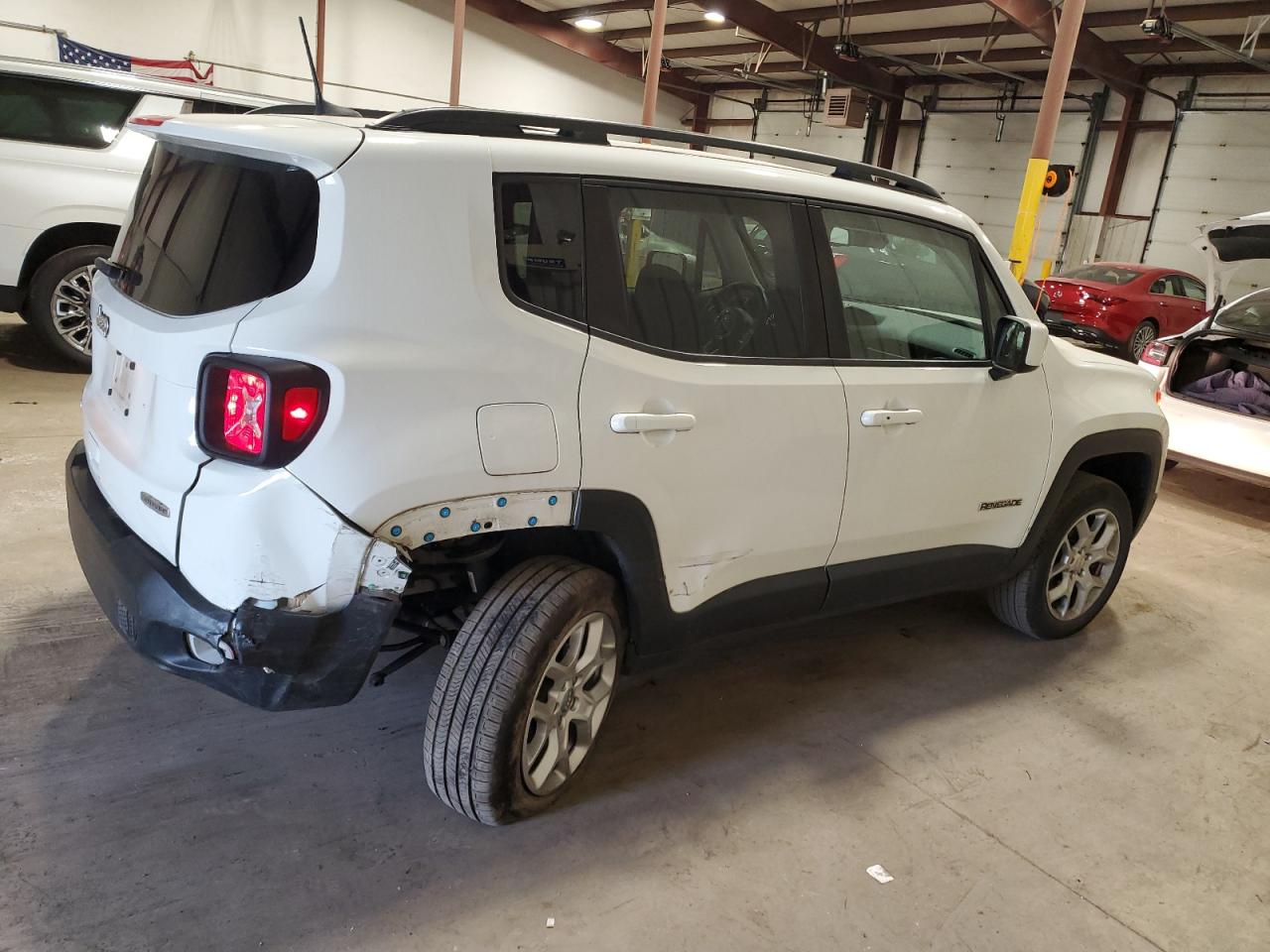 ZACCJBBB9JPJ38407 2018 Jeep Renegade Latitude