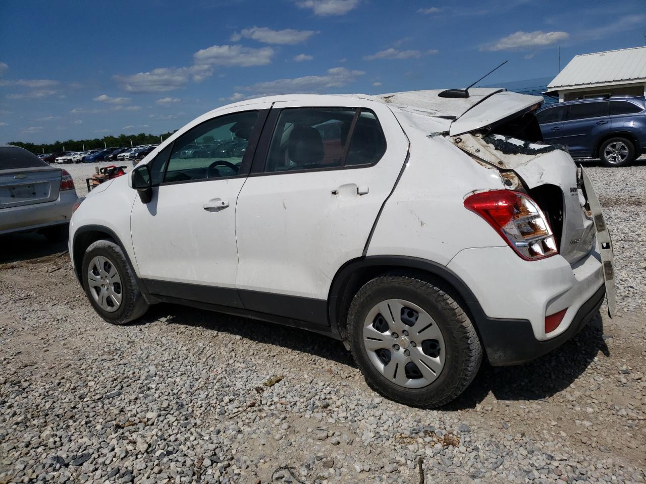 2017 Chevrolet Trax Ls vin: 3GNCJKSB6HL272529