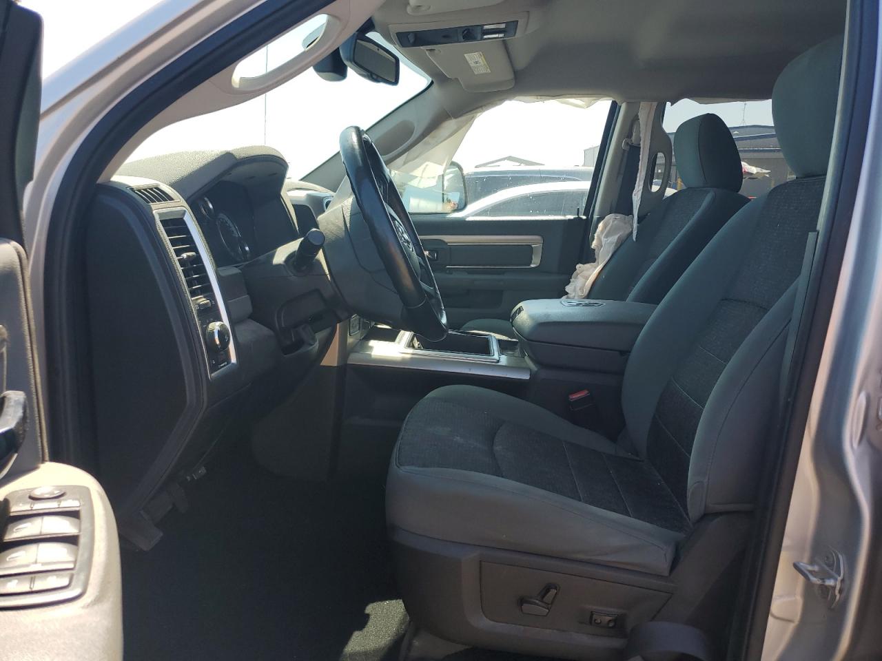 1C6RR7GTXES443796 2014 Ram 1500 Slt