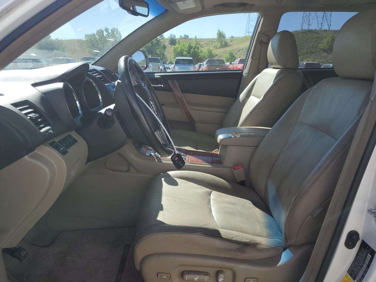 JTEES42A682035134 2008 Toyota Highlander Limited