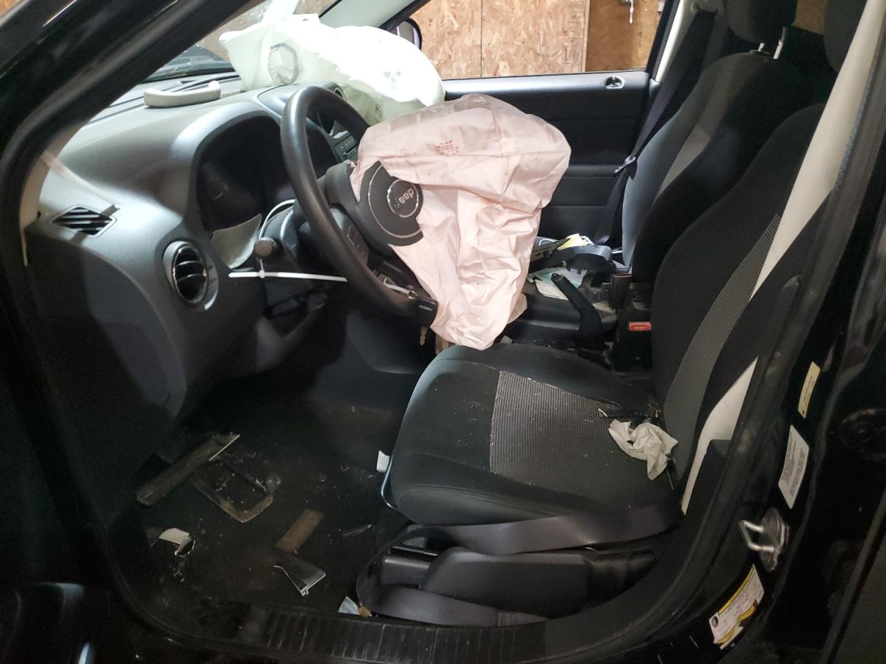 1C4NJDBB0ED538383 2014 Jeep Compass Sport