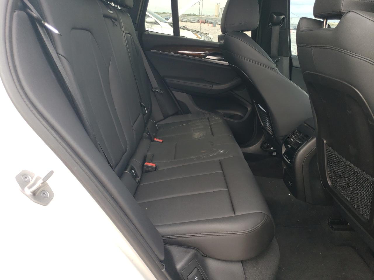 5UXTY3C02M9H61019 2021 BMW X3 Sdrive30I