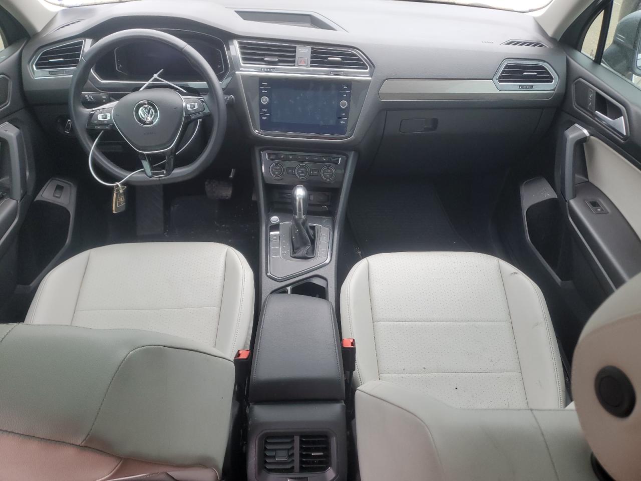 3VV3B7AX9KM151626 2019 Volkswagen Tiguan Se