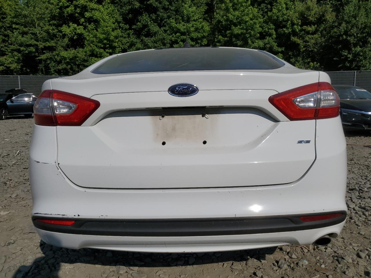 1FA6P0H78E5362696 2014 Ford Fusion Se