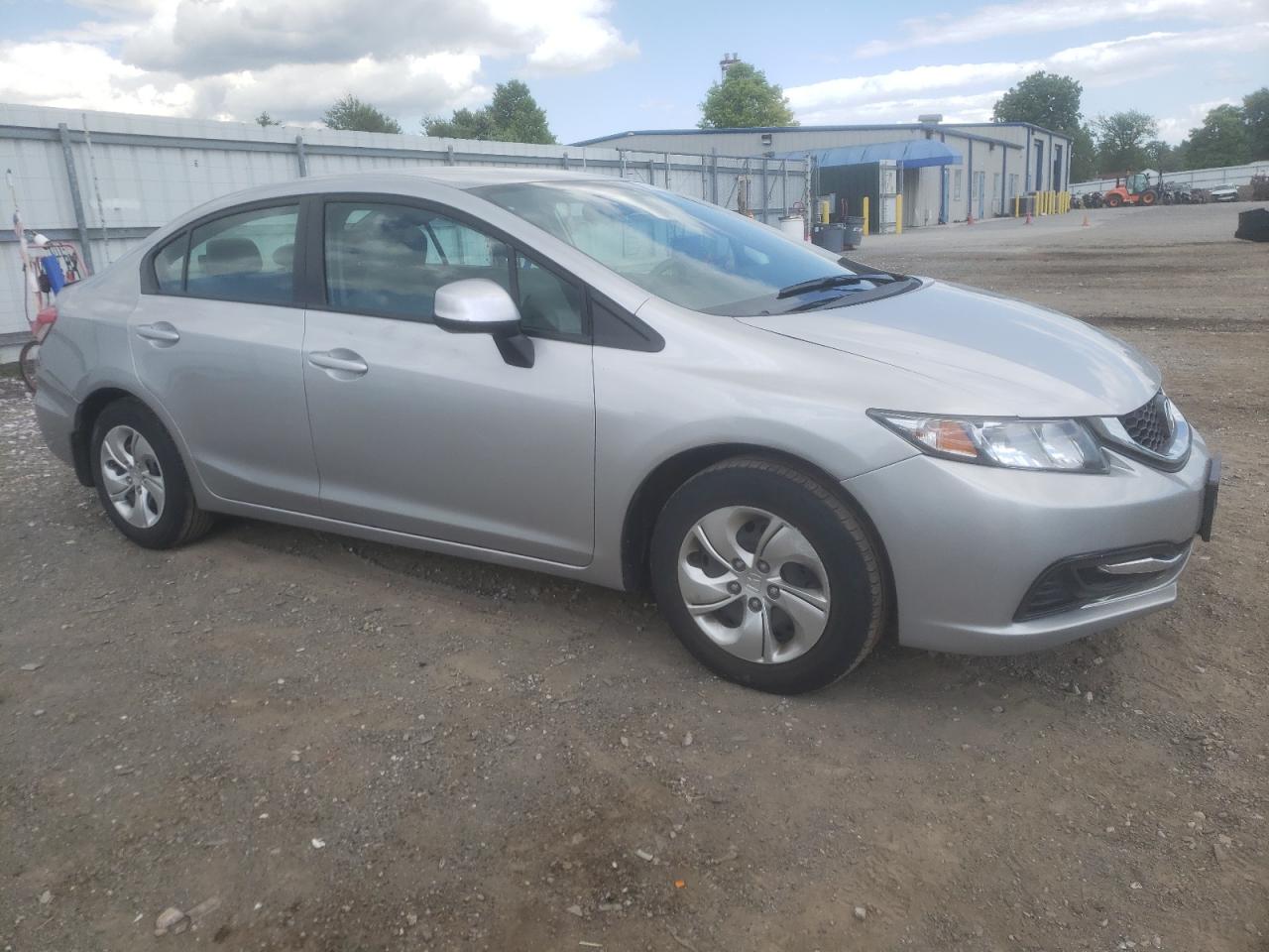 2HGFB2F52DH573245 2013 Honda Civic Lx