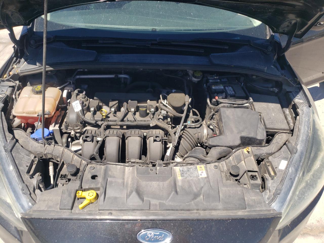 1FADP3K24FL327382 2015 Ford Focus Se