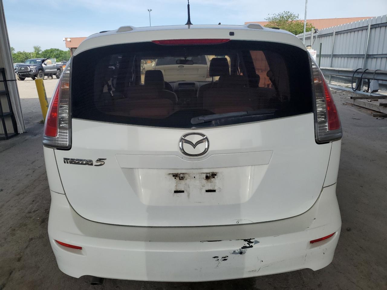 JM1CR29L590342844 2009 Mazda 5