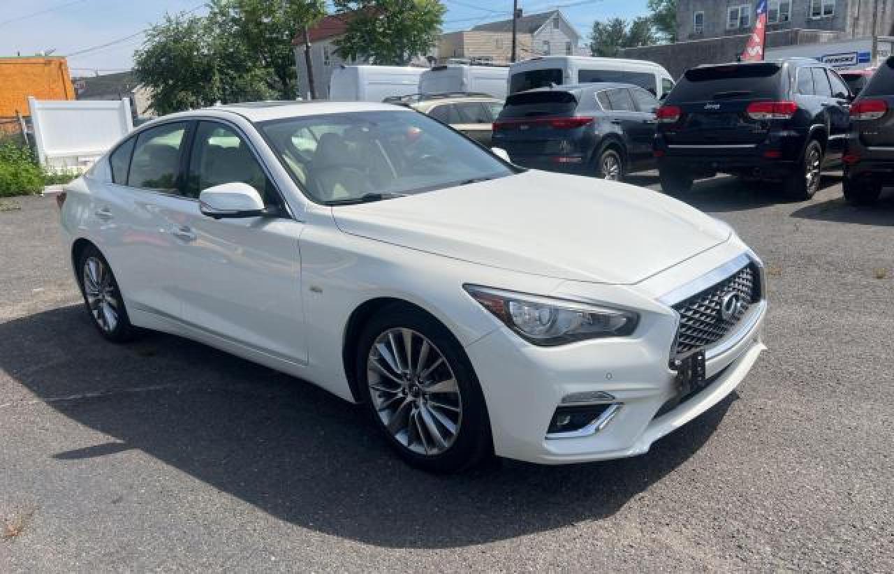 2018 Infiniti Q50 Luxe vin: JN1EV7AP1JM358037