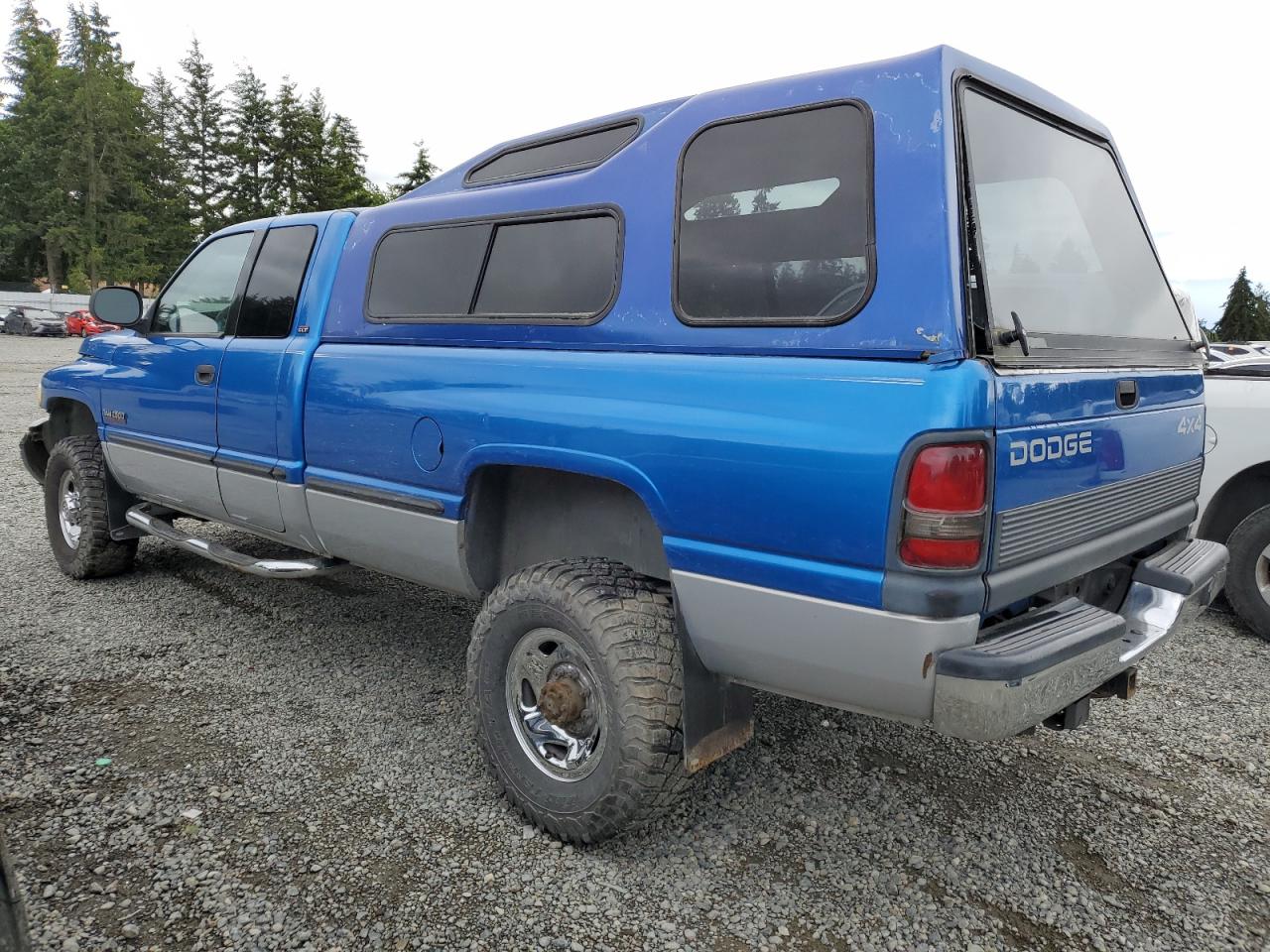 1B7KF236XWJ174843 1998 Dodge Ram 2500