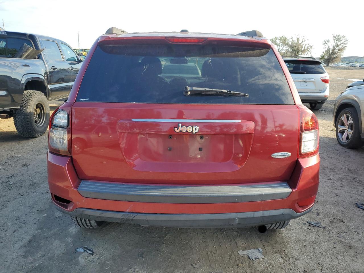 1C4NJCEA6GD734540 2016 Jeep Compass Latitude