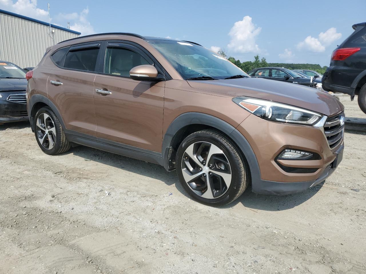 2016 Hyundai Tucson Limited vin: KM8J33A2XGU083657