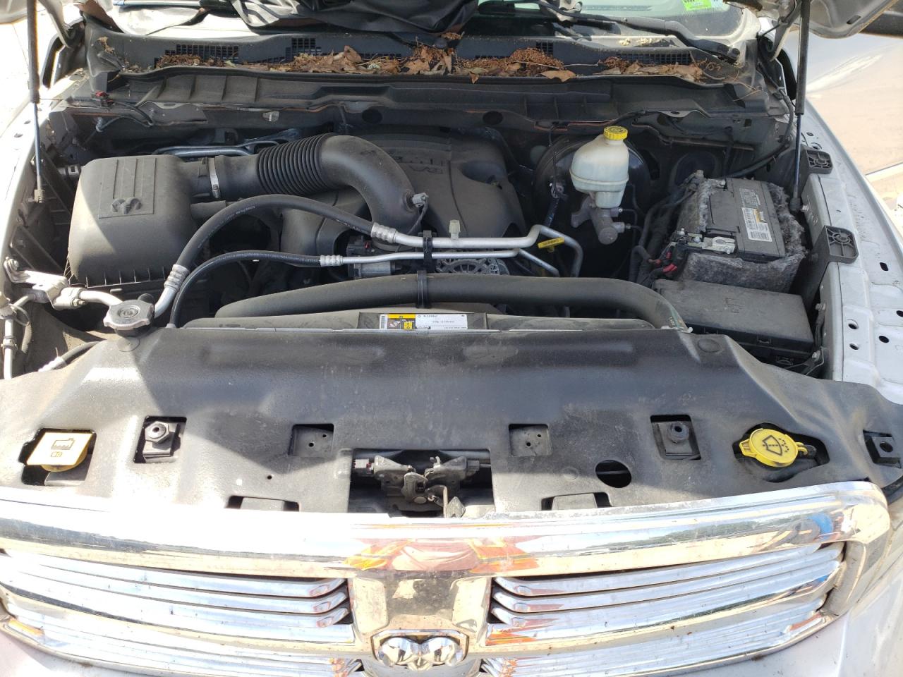 1C6RR7GT2ES468725 2014 Ram 1500 Slt