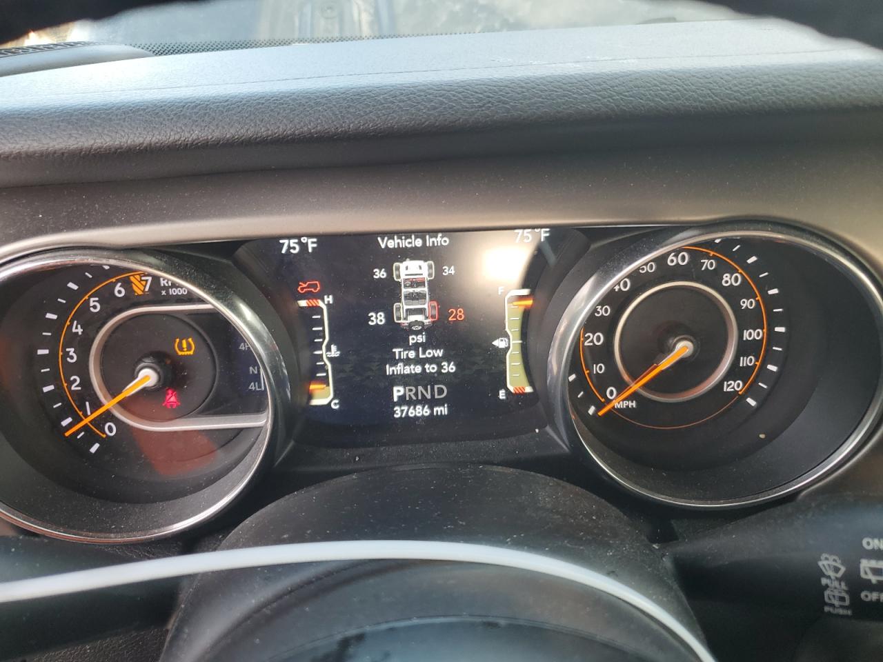 1C4HJXDG3KW616033 2019 Jeep Wrangler Unlimited Sport