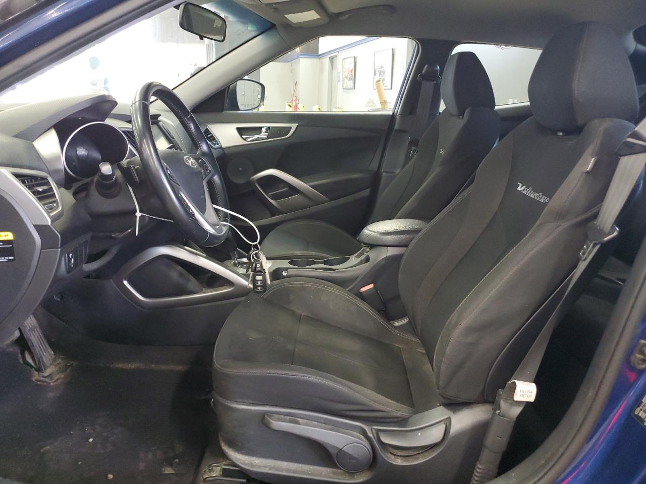 KMHTC6AD7HU315662 2017 Hyundai Veloster