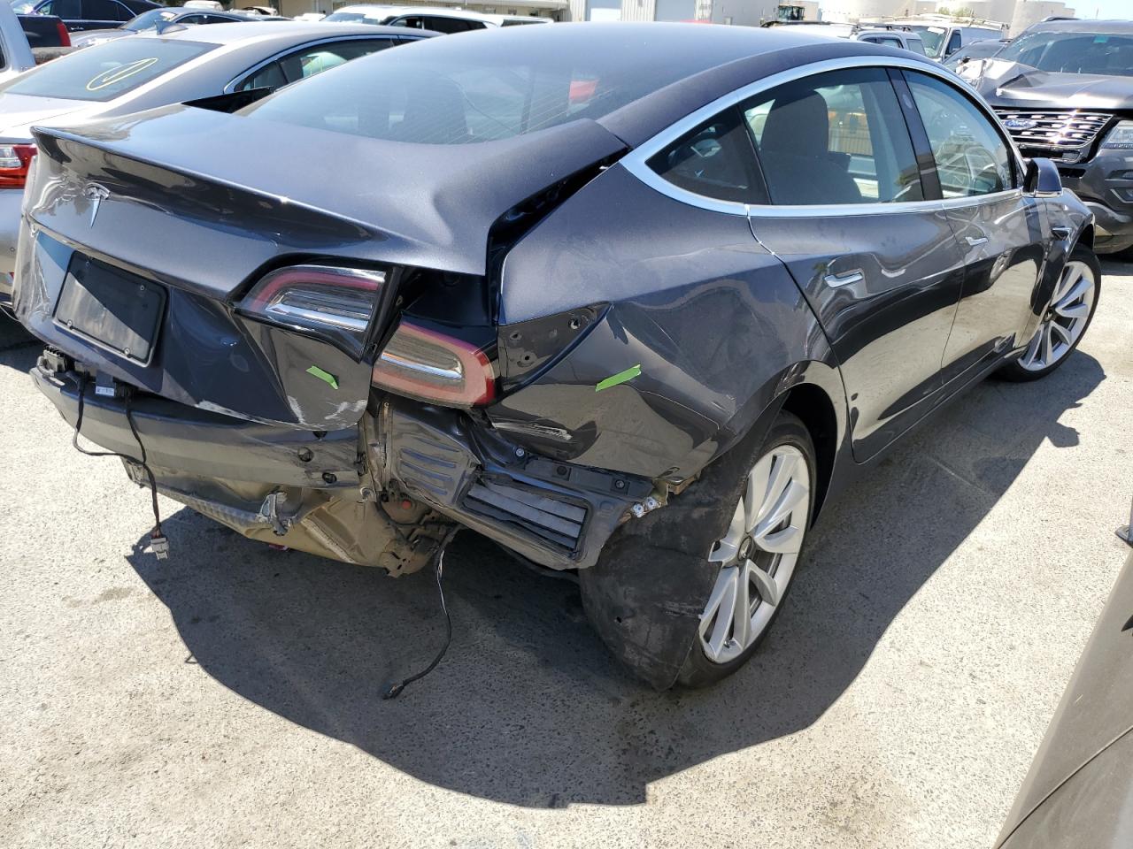 5YJ3E1EA2KF300844 2019 Tesla Model 3