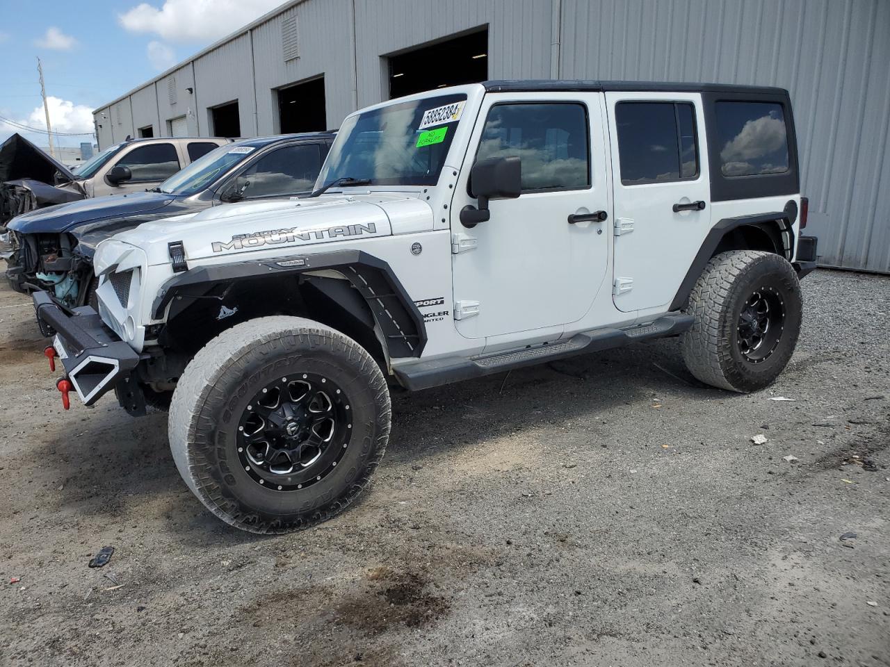 2016 Jeep Wrangler Unlimited Sport vin: 1C4BJWKG3GL266382