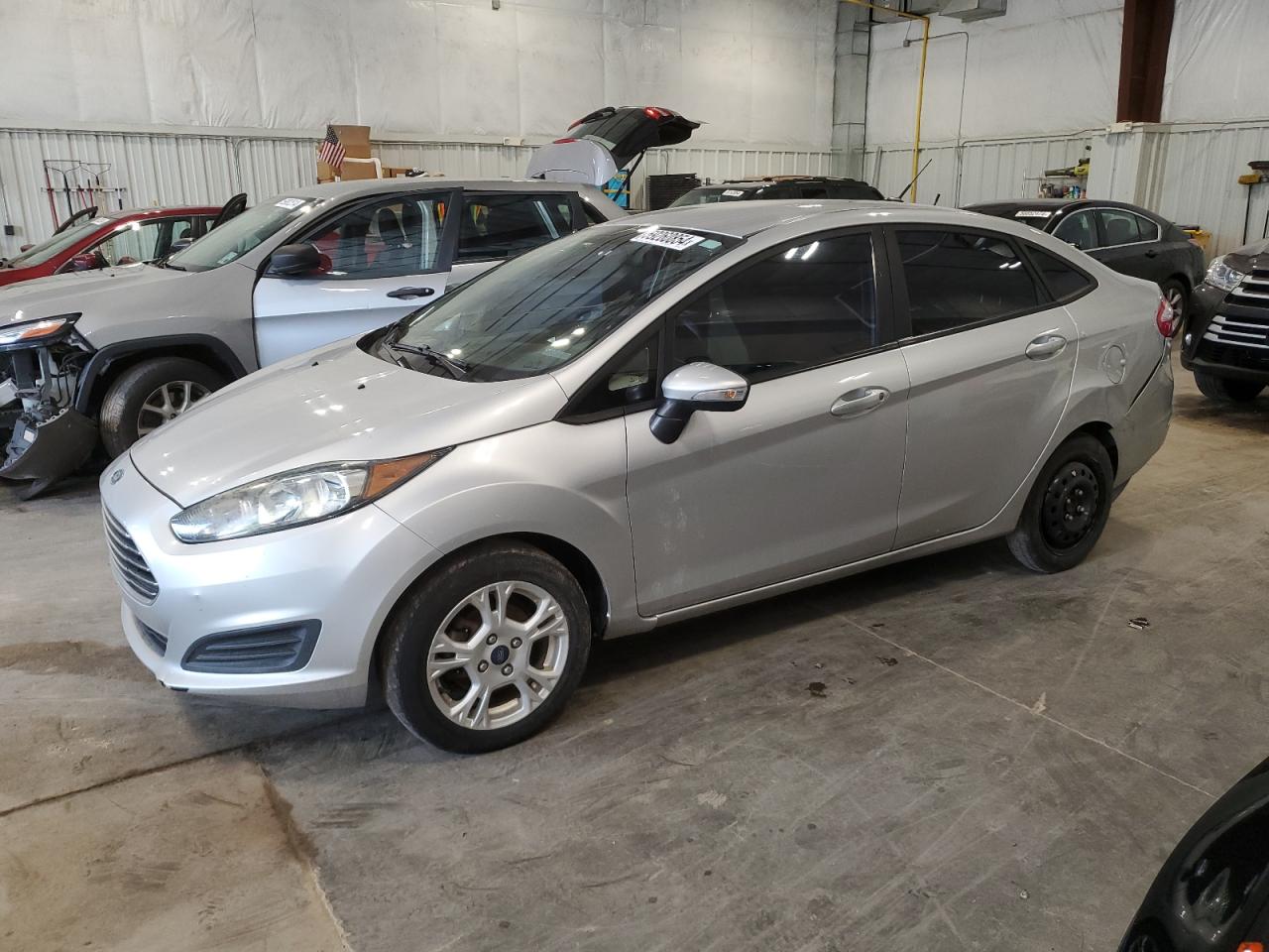 2015 Ford Fiesta Se vin: 3FADP4BJ4FM130109