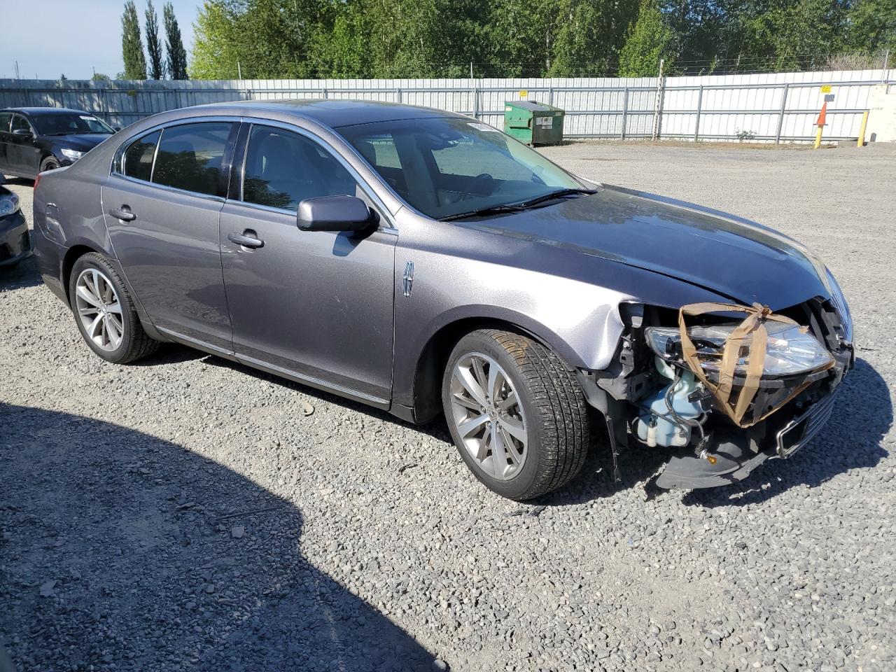 1LNHL9ER4BG604470 2011 Lincoln Mks