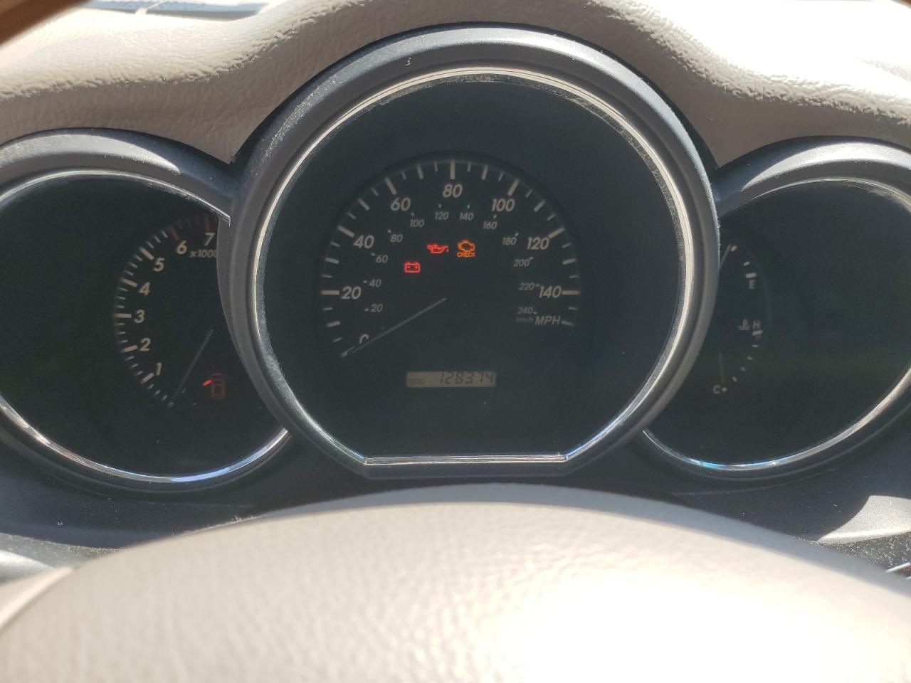 2T2HA31UX6C088083 2006 Lexus Rx 330