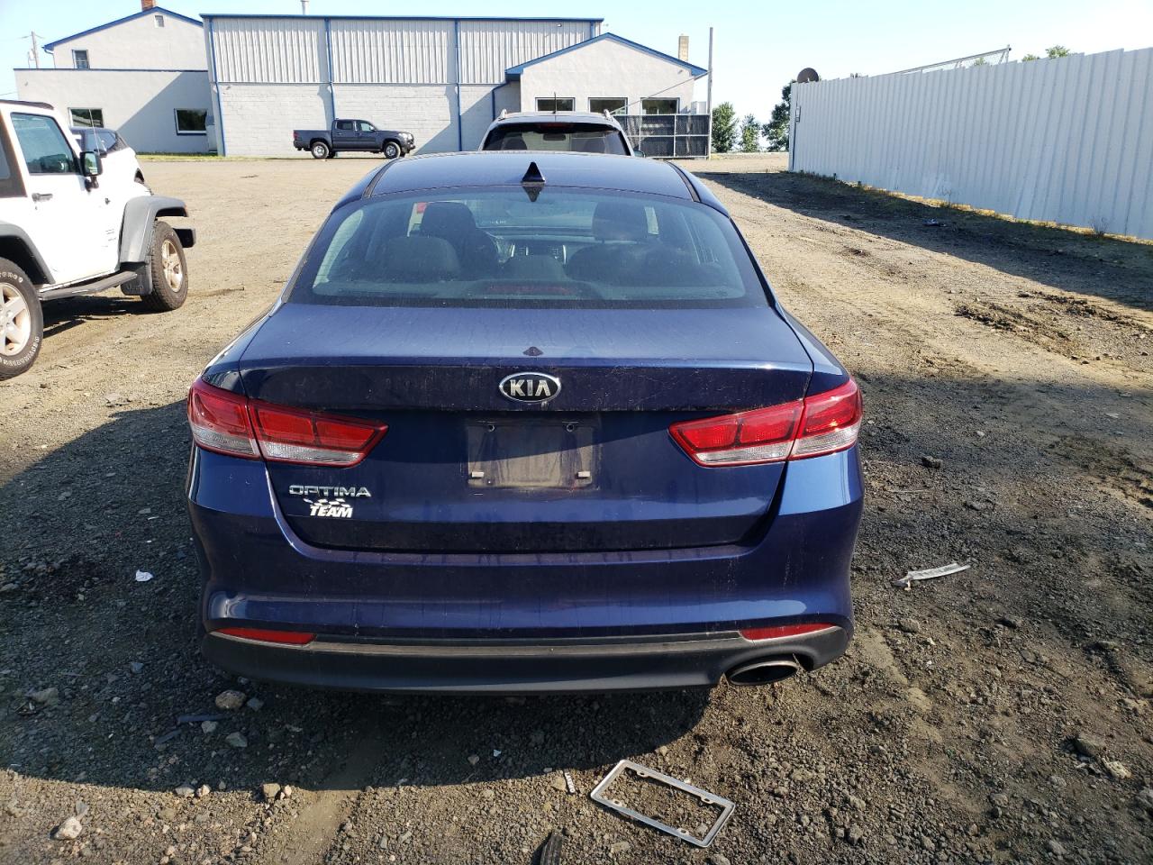 5XXGT4L32HG146798 2017 Kia Optima Lx