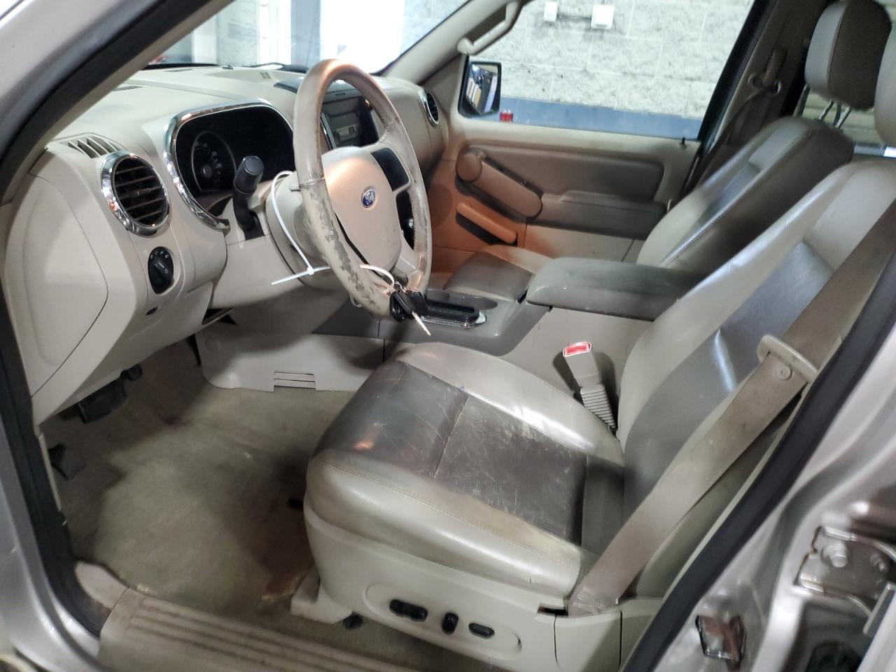 1FMEU73896UA94946 2006 Ford Explorer Xlt