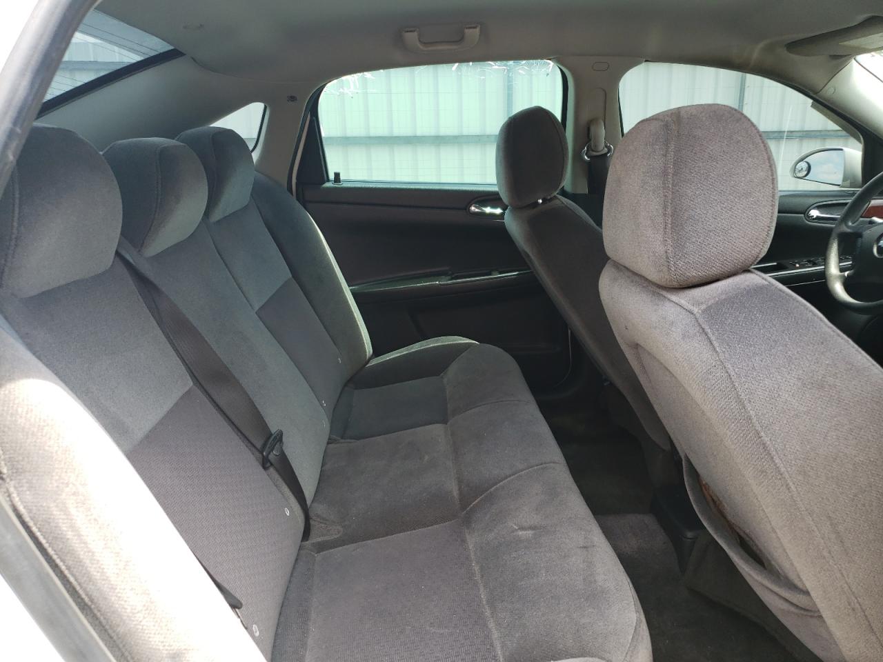 2G1WT55K381228124 2008 Chevrolet Impala Lt