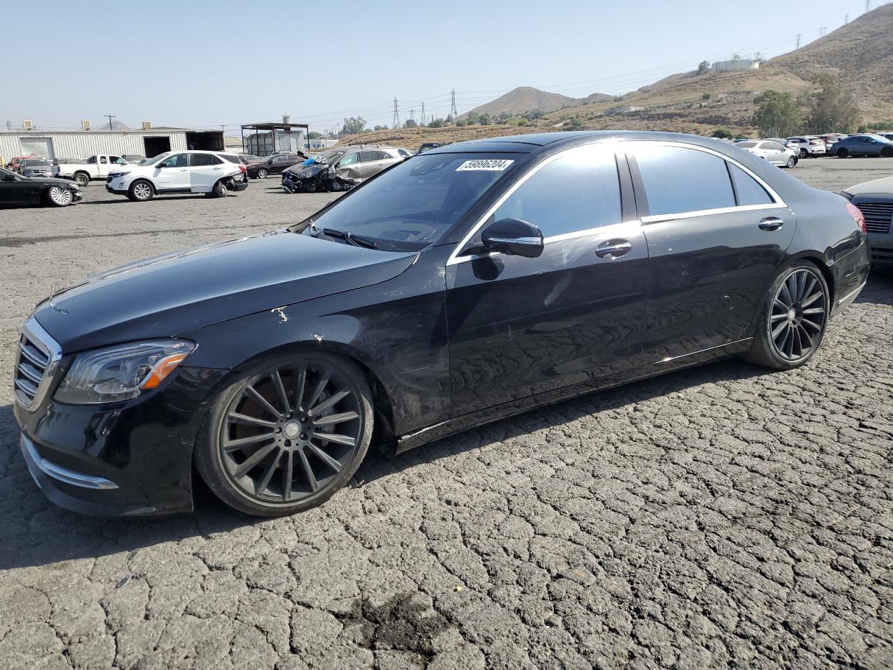 2019 Mercedes-Benz S 560 vin: WDDUG8DBXKA439359