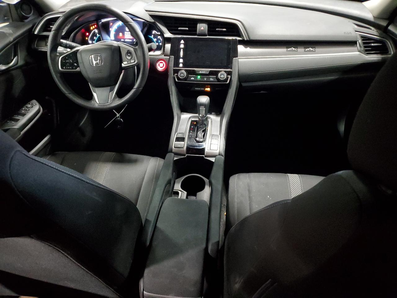 19XFC2F70JE037043 2018 Honda Civic Ex