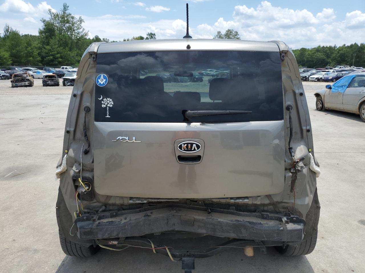 KNDJT2A64C7436131 2012 Kia Soul +