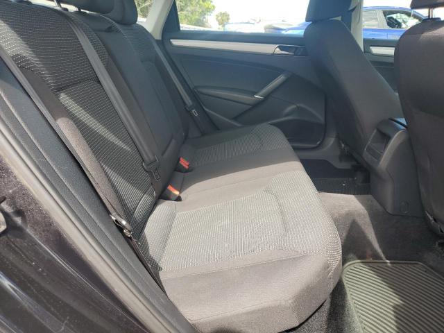 2017 Volkswagen Passat S VIN: 1VWAT7A35HC046511 Lot: 60571694