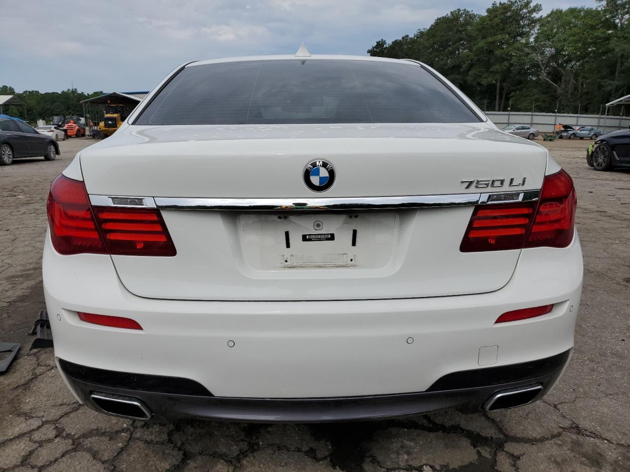 WBAYE8C58FD781617 2015 BMW 750 Li