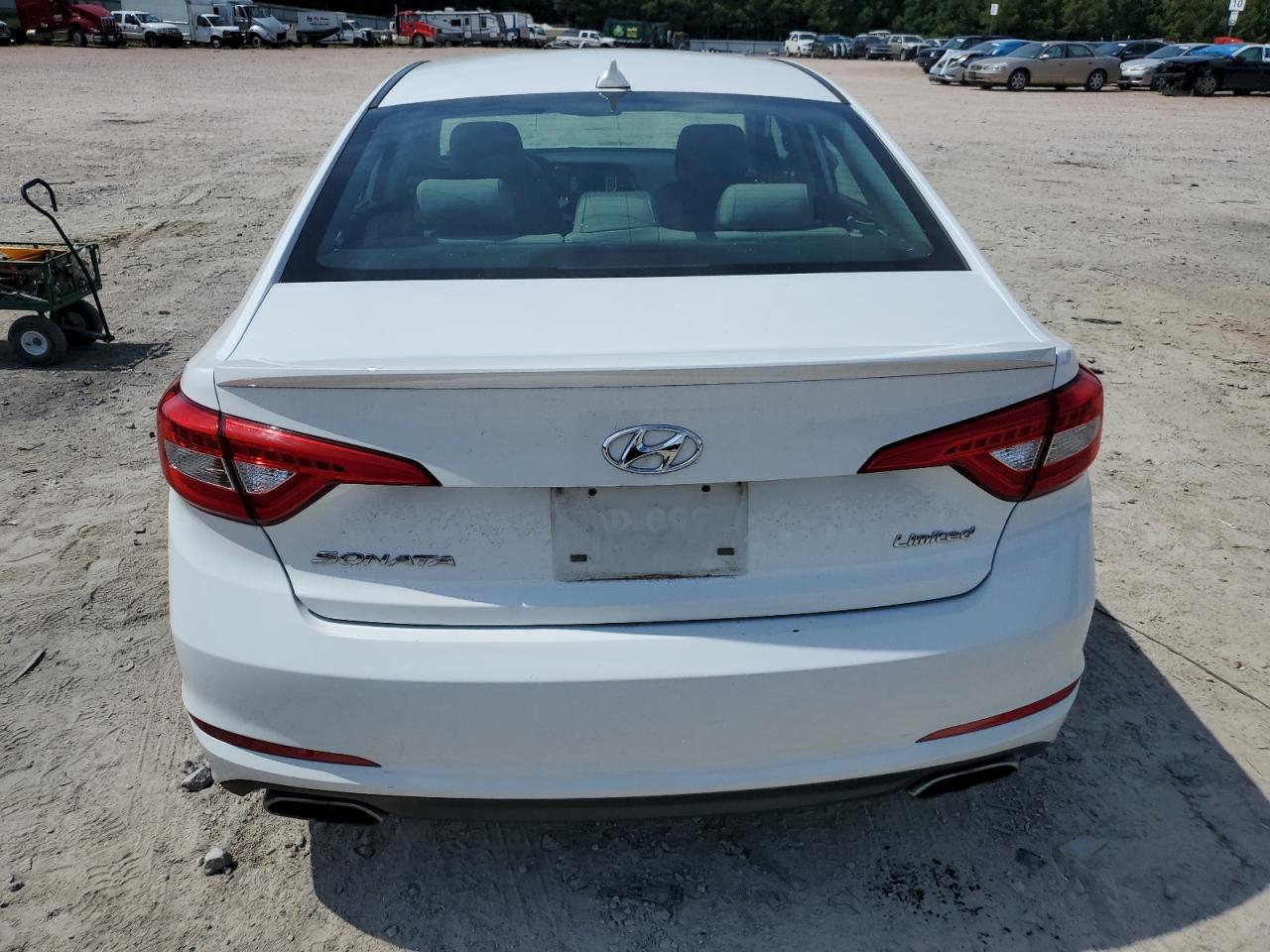 5NPE34AF1FH018154 2015 Hyundai Sonata Sport
