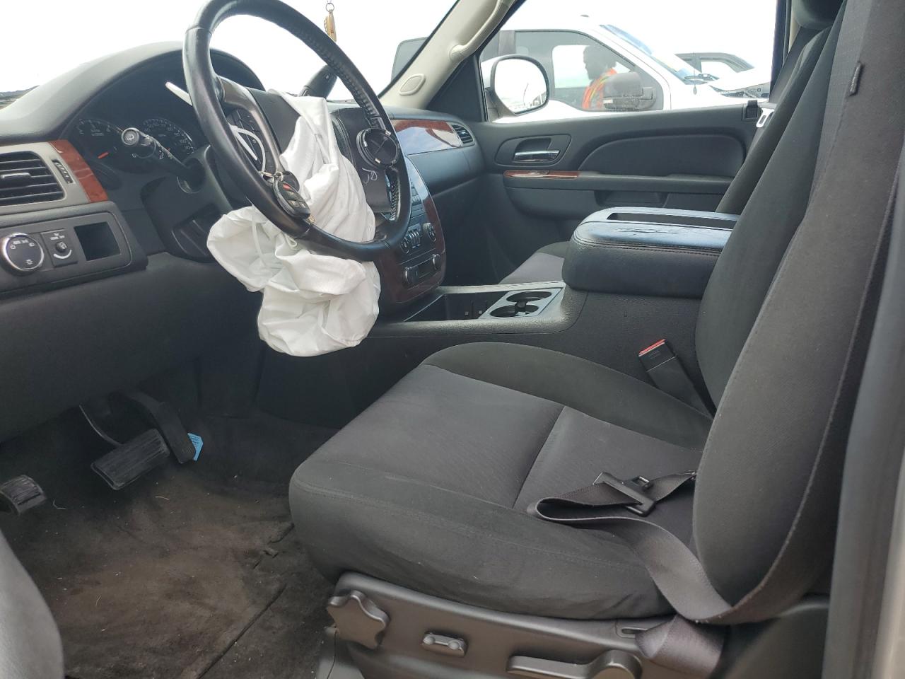 1GNSCAE08DR353934 2013 Chevrolet Tahoe C1500 Ls