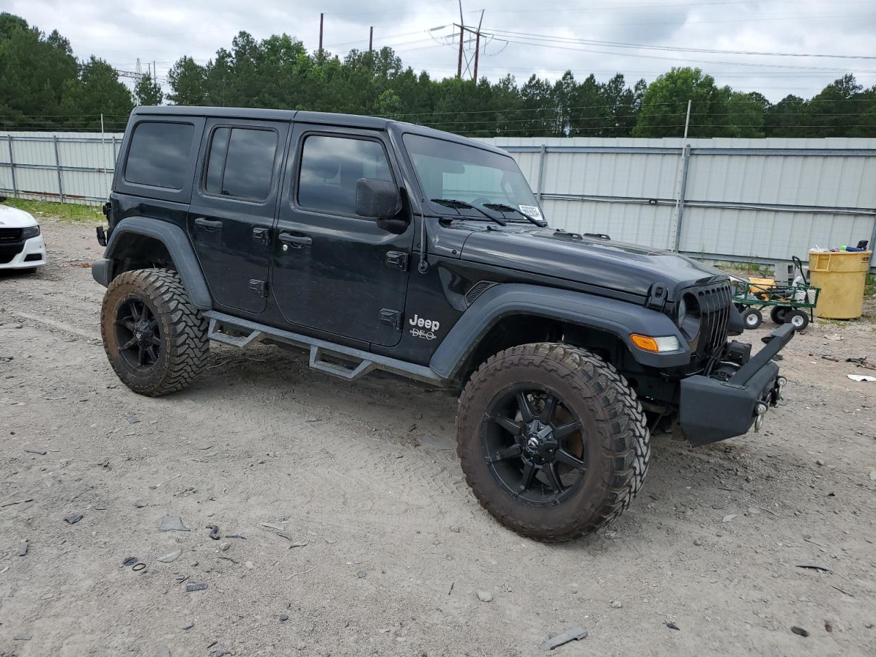 1C4HJXDG5JW182664 2018 Jeep Wrangler Unlimited Sport