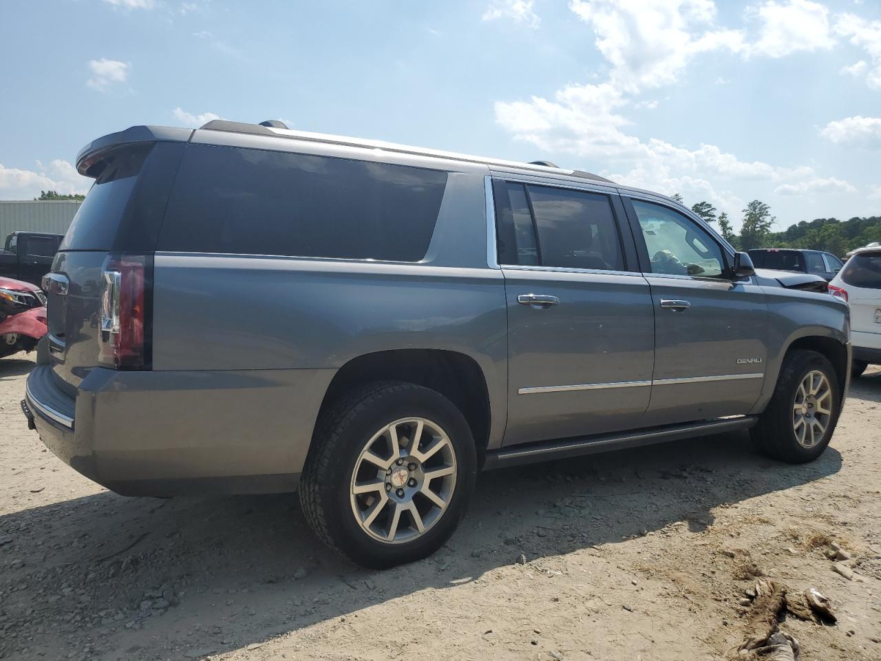 1GKS2HKJ910039600 2019 GMC Yukon Xl S